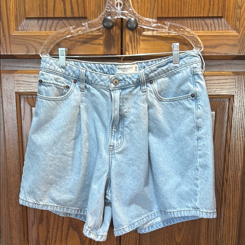 Women's Light Blue Denim Shorts